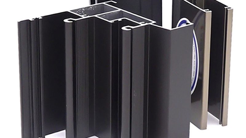 上海玻璃幕墙报价单：揭秘影响价格的关键因素**